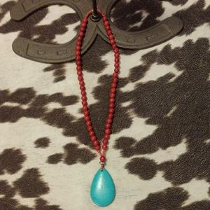 Turquoise beaded necklace